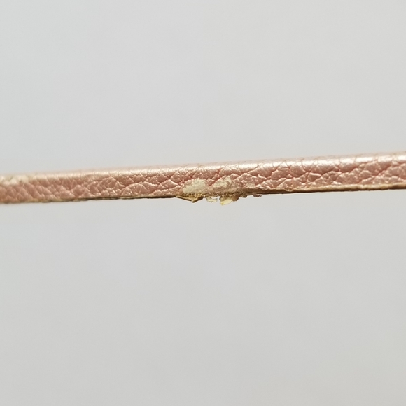 ❗Rose Gold Aviator Sunglasses❗ - Picture 5 of 6